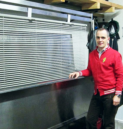 Buongiorno! This month’s Featured Story takes us all the way to Milan, Italy where Michele Lazzarotto, owner of Elle Emme custom window treatments tells us how he got started with ultrasonic cleaning, the amazing success he’s experienced and why he named his machine, “Money!”

“I could not believe the opportunity I had come across when I saw the Morantz blind cleaning machine working,